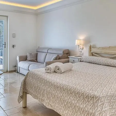 Dalessandro * Anacapri (Isola di Capri)