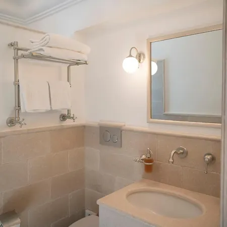 Dalessandro アパート